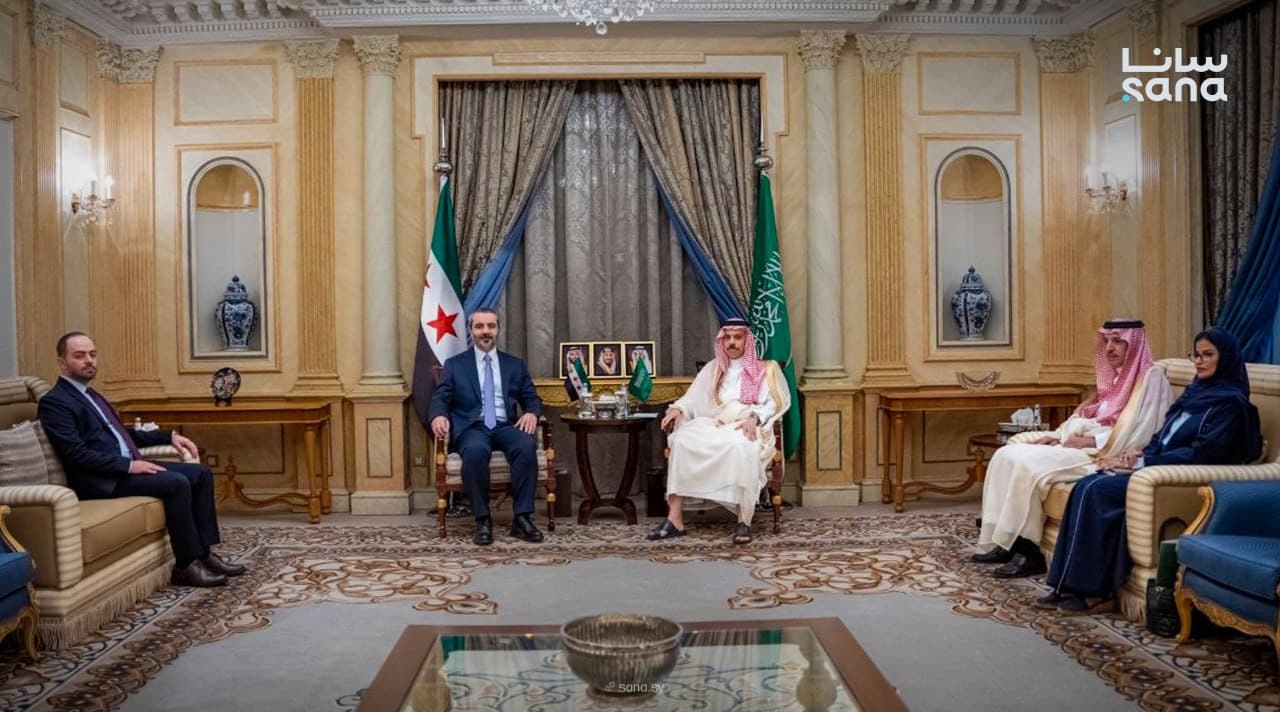 Saudi, Syrian FMs discuss ties and regional security