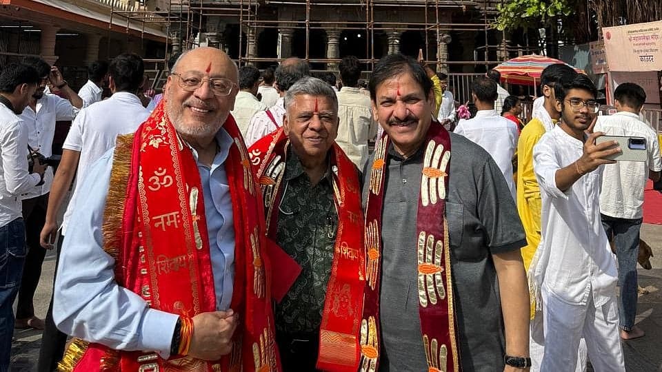 World Heart Federation President Dr Jagat Narula Seeks Lord Mahakal's Blessings At Mahakaleshwar Temple In MP's Ujjain, Raises Concern Over Heart Disease Among Young Indians